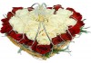 Фото Корзина роз Нежность тридцать три розы.