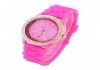 Фото Наручные кварцевые часы розовые