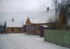 Фото Дом с удобствами, гаражом, баней и хозяйством на въезде в посёлок