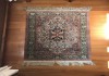 Фото Персидские, китайские шелковые ковры ручной работы небольшого размера.