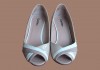 Фото Туфли женские бежевые, лакированные, с открытыми носками, бу, фирмы Centro