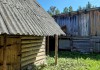 Фото Крепкий кирпичный дом с хозяйством и баней недалеко от речки, два участка земли
