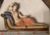 Фото Фарфоровая статуэтка Дама на кушетке, старинная, Европа