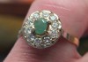 Фото Золотой перстень с бриллиантами и изумрудом, золото 750 проба