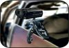 Фото Штатив Rekam Crabopod RX-1000 крепится на стекло автомобиля