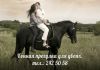 Свидание, романтическая прогулка на лошадях.