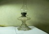 Фото Антикварная керосиновая стеклянная лампа